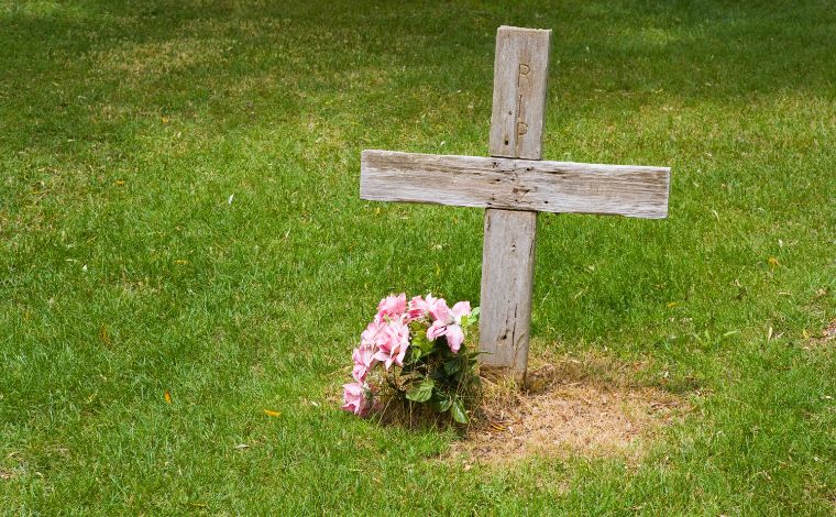Foto: Getty Images - Grande parte dos recursos de menor porte pode ser acessada diretamente, sem necessidade de inventÃ¡rio, mas isso exige prazos legais e documentaÃ§Ã£o especÃ­fica, desconhecidos pela maioria das famÃ­lias