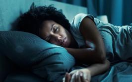 Não consegue dormir bem à noite? Veja técnicas para pegar no sono