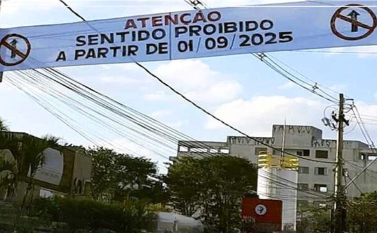 Foto: PMSL - A mudanÃ§a serÃ¡ realizada em carÃ¡ter experimental e poderÃ¡ ser mantida de forma definitiva apÃ³s avaliaÃ§Ã£o tÃ©cnica dos impactos no trÃ¡fego. A iniciativa busca organizar o fluxo de veÃ­culos e aumentar a seguranÃ§a para motoristas e pedestres
