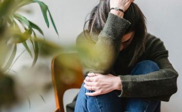 Depressão mascarada: dor no corpo pode ser um transtorno psicológico