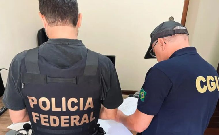 Foto: DivulgaÃ§Ã£o/PF - Em nota, a corporaÃ§Ã£o informou que estÃ£o sendo cumpridos dois mandados de prisÃ£o preventiva e 13 mandados de busca e apreensÃ£o, todos autorizados pelo STF, nos estados de SÃ£o Paulo e no Distrito Federal
