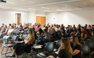 Vigilância Sanitária e UNA Sete Lagoas promovem debate sobre Saúde Única para estudantes