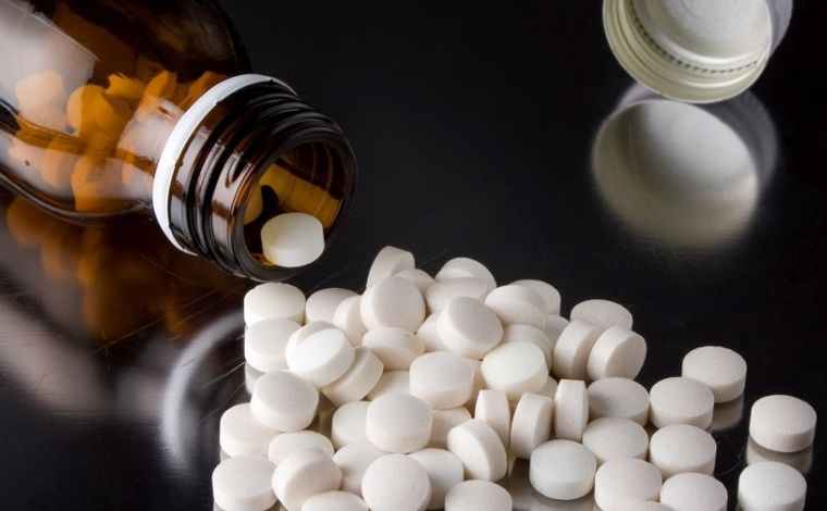 Foto: iStock - A denÃºncia partiu da avÃ³, que entrou em contato com a PM relatando que a neta estava desacordada apÃ³s a mÃ£e ter dado o medicamento, que Ã© controlado e usado em tratamentos de ansiedade e epilepsia