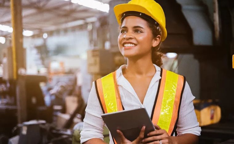 Prefeitura de Sete Lagoas lança cursos gratuitos para capacitação de mulheres na indústria
