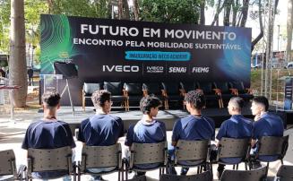Iveco inaugura escola de formação industrial e amplia capacitação profissional em Minas Gerais