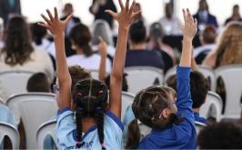 Mais brincadeira, menos tela: confira dicas para uma infância saudável
