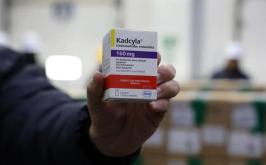 Brasil recebe lote de medicamento para tratar câncer de mama no SUS