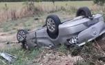 Duas pessoas morrem em capotamento de carro na rodovia MG-190