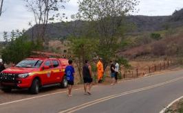 Policial penal morre após cair de bicicleta em ribanceira no interior de Minas