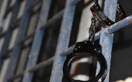 Homem é preso após agredir companheira e arrancar parte do nariz dela em Papagaios