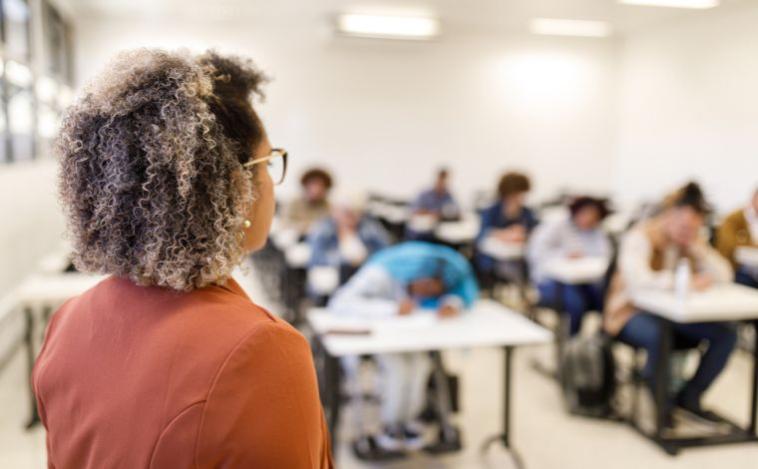 Enem 2025: saiba o que é permitido levar no primeiro dia de provas