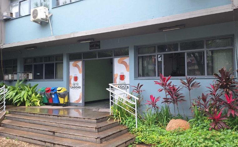 Foto: DivulgaÃ§Ã£o/PMSL - No perÃ­odo do feriado e do ponto facultativo de sexta-feira (21), as Unidades BÃ¡sicas de SaÃºde (UBS/PSF) nÃ£o realizarÃ£o atendimento ao pÃºblico. JÃ¡ os serviÃ§os de urgÃªncia e emergÃªncia continuarÃ£o funcionando normalmente