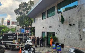 Criança de 7 anos e a mãe morrem após caírem do 10º andar de hotel em Belo Horizonte
