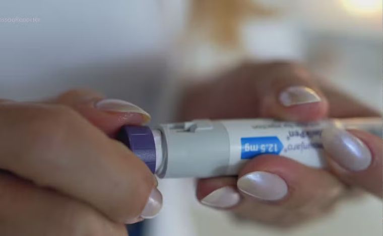 Foto: ReproduÃ§Ã£o/TV Globo - Conhecidos pelos nomes comerciais Ozempic, Wegovy ou Mounjaro, estes fÃ¡rmacos surgiram hÃ¡ uma dÃ©cada como tratamentos contra a diabetes e, mais recentemente, sÃ£o utilizados para facilitar a perda de peso