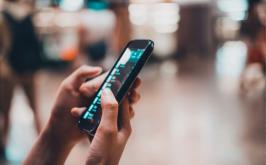 Jovem de 19 anos é preso após furtar celular em pátio de posto no Centro de Sete Lagoas