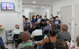 Projeto Abrace: voluntários levam carinho e esperança à oncologia de Sete Lagoas