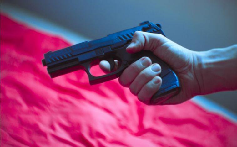 Homem é preso após invadir casa da ex-companheira e atirar contra ela em Sete Lagoas