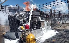 Incêndio em tanque de óleo de subestação da Cemig mobiliza o Corpo de Bombeiros na Grande BH