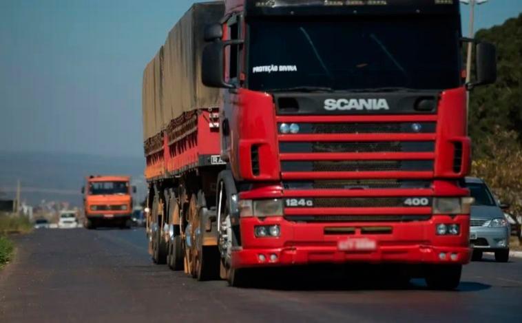 PRF reforça fiscalização em rodovias federais na Operação Natal