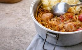 Adolescente é apreendida suspeita de envenenar marmitas de familiares em Minas Gerais