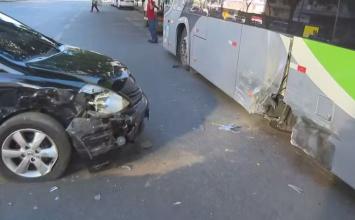 Jovem sem CNH bate em ônibus em BH após perder o controle ao tocar seio de passageira