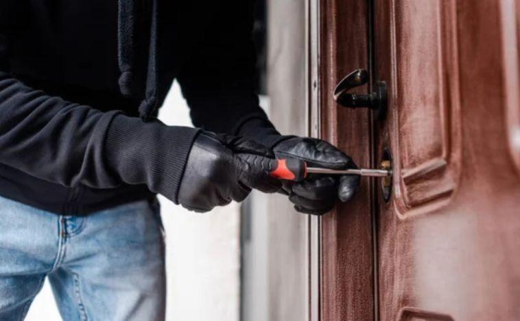 Homem é preso em flagrante após arrombamento e furto em residência em Sete Lagoas