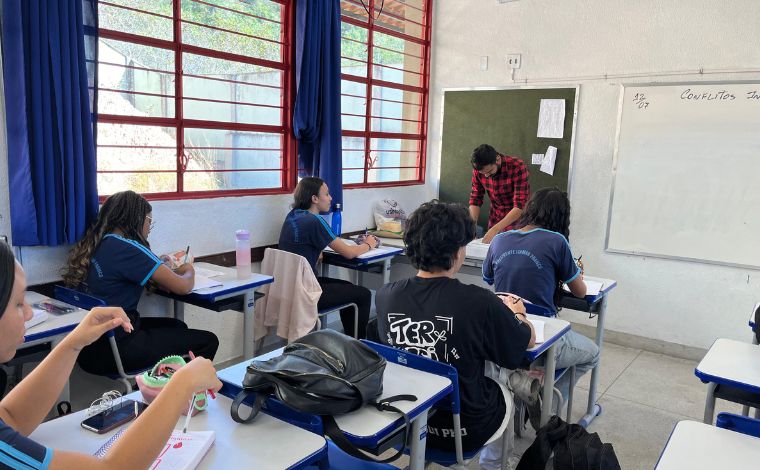 Programa Bolsa Mais Professores tem edital publicado pela Secretaria de Educação