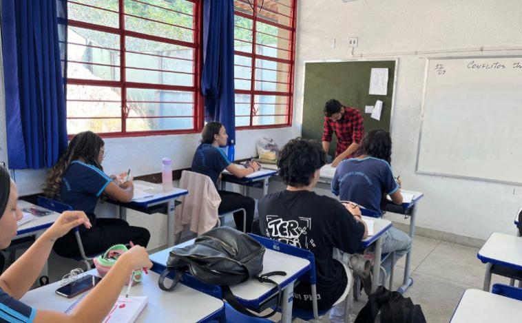 Programa Bolsa Mais Professores tem edital publicado pela Secretaria de Educação
