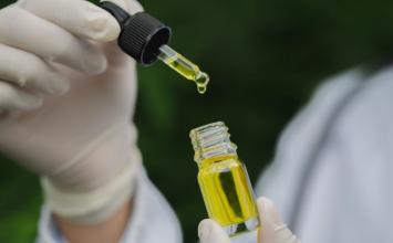 Uso medicinal: Anvisa autoriza cultivo de cannabis e venda em farmácias de manipulação