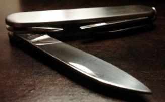 Pai é suspeito de matar filho com golpe de canivete após festa de aniversário no interior de Minas 