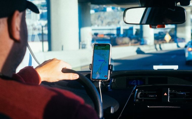 Motorista de aplicativo é agredido por passageiro após recusar alteração de trajeto em Sete Lagoas