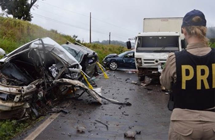 Rodovias mineiras registram 15 mortes no feriado prolongado de Corpus Christi