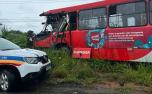 Vídeo: Acidente com ônibus e carreta deixa sete feridos na MG-424, em Pedro Leopoldo