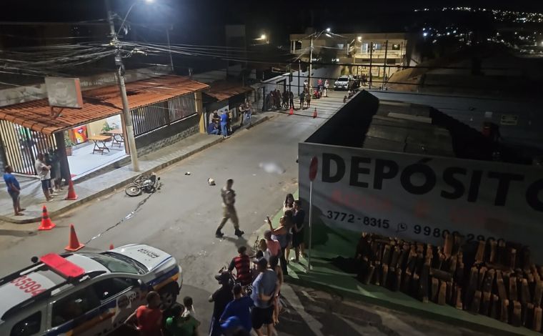Vídeo: Homem é executado com diversos disparos de arma de fogo no bairro Montreal, em Sete Lagoas