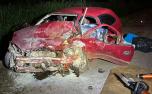 Acidente entre dois carros deixa quatro mortos e dois feridos na BR-365, em Minas Gerais