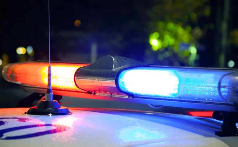 Foto: Getty Images - O item que mais chamou a atenÃ§Ã£o da guarniÃ§Ã£o foi a quantia de R$ 12 mil em dinheiro vivo, escondida dentro do bolso de um paletÃ³ guardado num armÃ¡rio