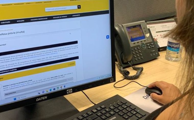 Motoristas podem recorrer de multas em até três etapas em Minas Gerais; veja como