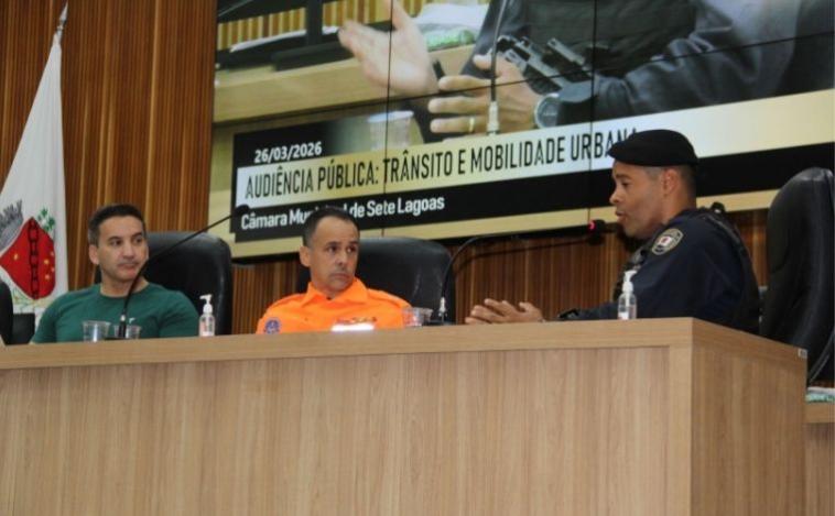 Quantidade de veículos em Sete Lagoas gera debate sobre segurança viária na Câmara Municipal
