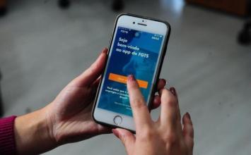 Governo avalia uso do FGTS para quitar dívidas, diz ministro da Fazenda