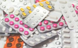Anvisa suspende corticoide e remédio para colesterol; veja quais lotes