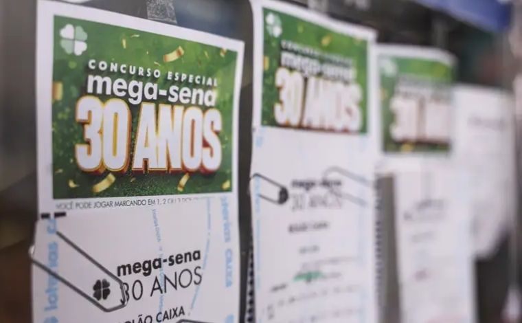 Foto: Marcelo Camargo/Ag. Brasil - PrÃªmio especial estimado em R$ 300 milhÃµes serÃ¡ serÃ¡ sorteado neste domingo (24) Ã s 11 horas, em SÃ£o Paulo