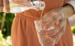 Seu corpo precisa mesmo de 2 litros de água por dia? Entenda a quantidade ideal