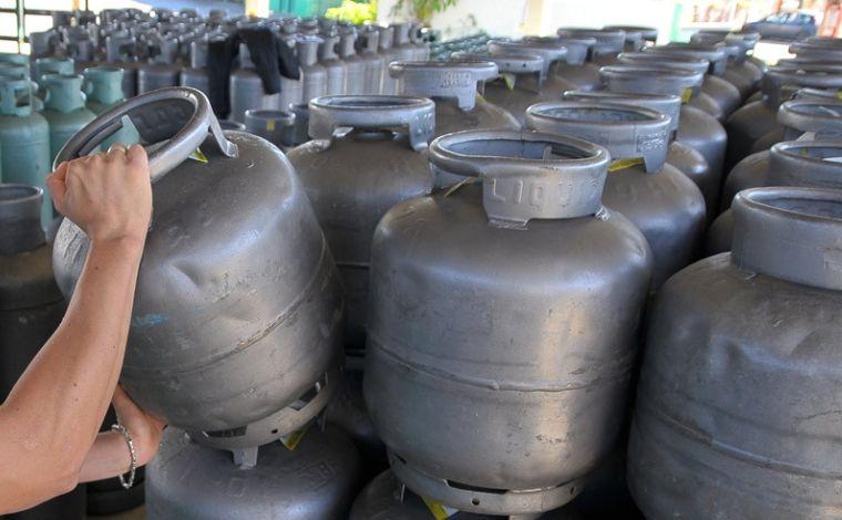 Foto: ReproduÃ§Ã£o - As mudanÃ§as sÃ£o questionadas pelas distribuidoras e pelo governo, que vÃª a proposta como um obstÃ¡culo ao programa popular GÃ¡s do Povo, instituÃ­do para atender a populaÃ§Ã£o de baixa renda