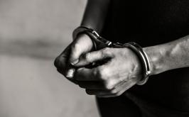 Homem é preso por estelionato e violência doméstica em Sete Lagoas