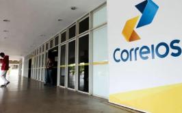 Correios deve receber menos dinheiro do governo em 2027 e crise com bancos pode agravar