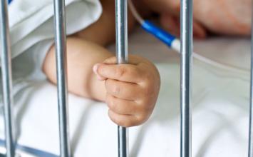 MG: Bebê de 11 meses é hospitalizado após ingerir maconha encontrada em cinzeiro dentro de casa 