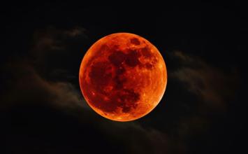 Eclipse lunar parcial será visível em todo o Brasil nesta semana; veja quando observar