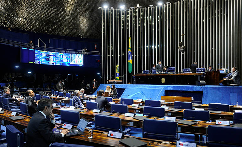 Senado deve concluir hoje votação da Reforma Trabalhista