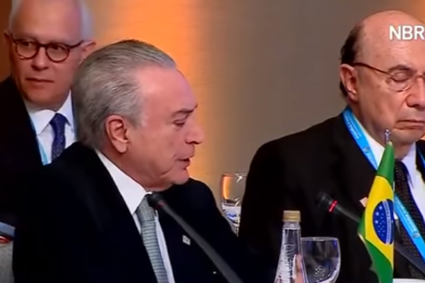 Meirelles dorme enquanto Temer discursa em reunião do Mercosul