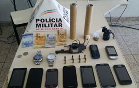 Polícia apreende explosivos e produtos de roubos em Ribeirão das Neves